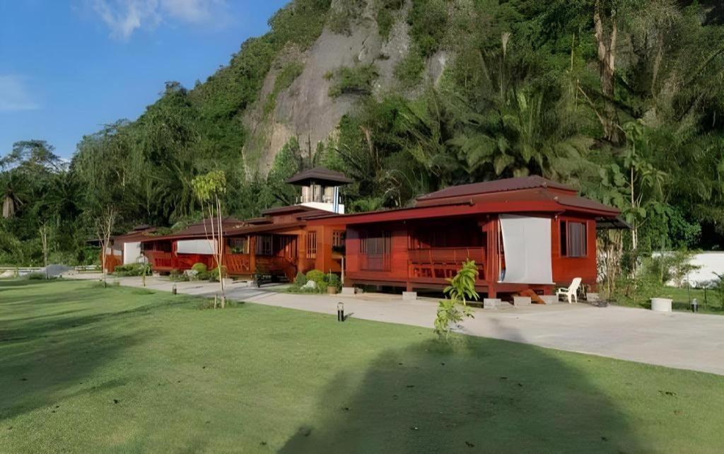 Phuphayot Resort Транг Екстериор снимка