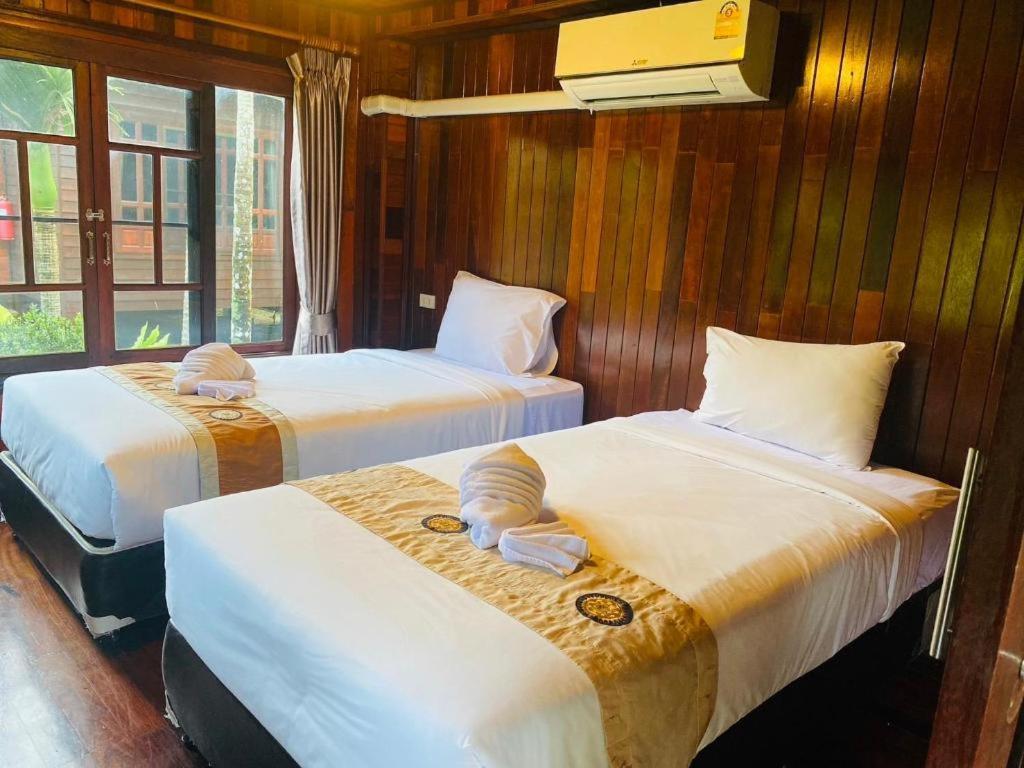 Phuphayot Resort Транг Екстериор снимка