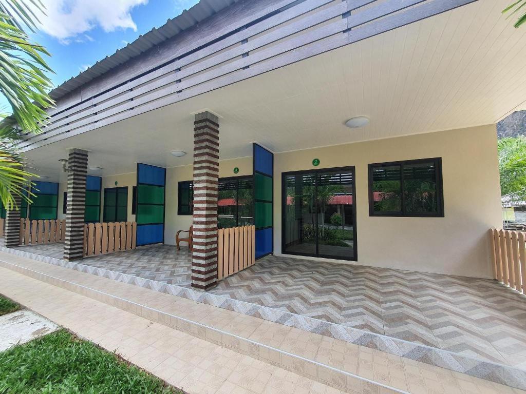 Phuphayot Resort Транг Екстериор снимка