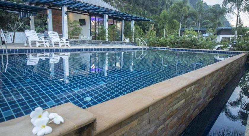 Phuphayot Resort Транг Екстериор снимка